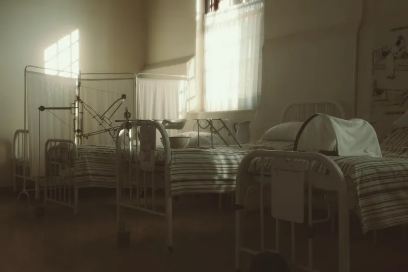 The $25 Emergency Room Visit That Became a $25,000 Nightmare: How America's Hospitals Went from Corner Store to Casino