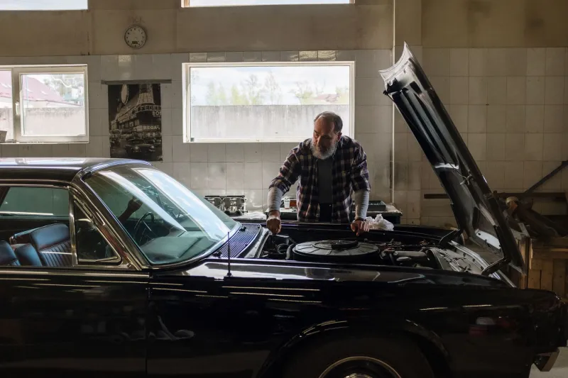 He Listened to Your Engine and Already Knew the Answer: What Happened to the Mechanic Who Fixed Everything Without a Computer