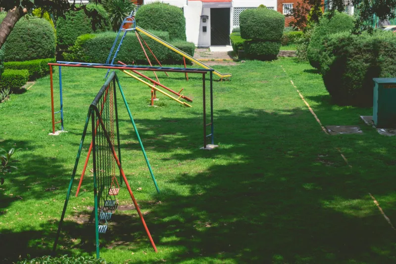 Steel Towers and Skinned Knees: When American Playgrounds Actually Challenged Kids