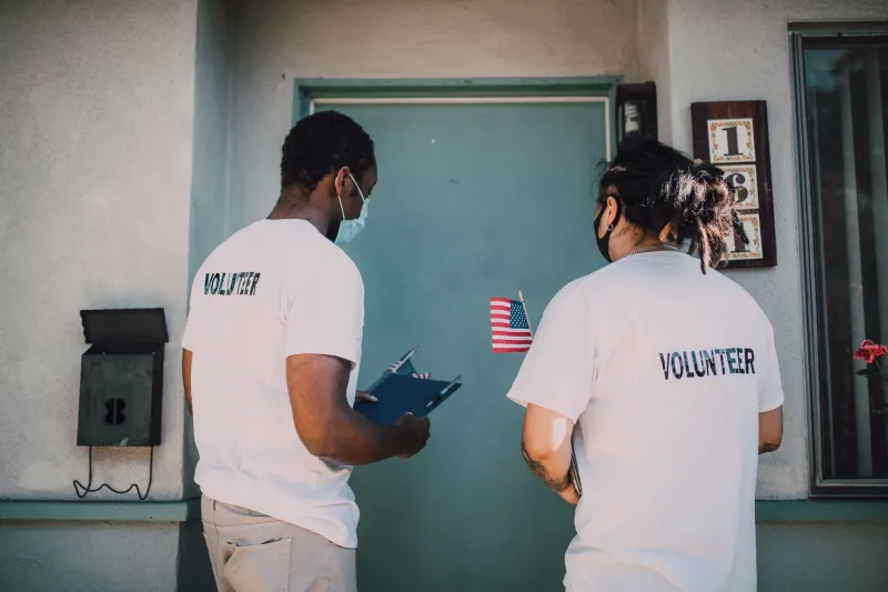Every Ten Years, a Stranger Knocked and America Tried to Count Itself
